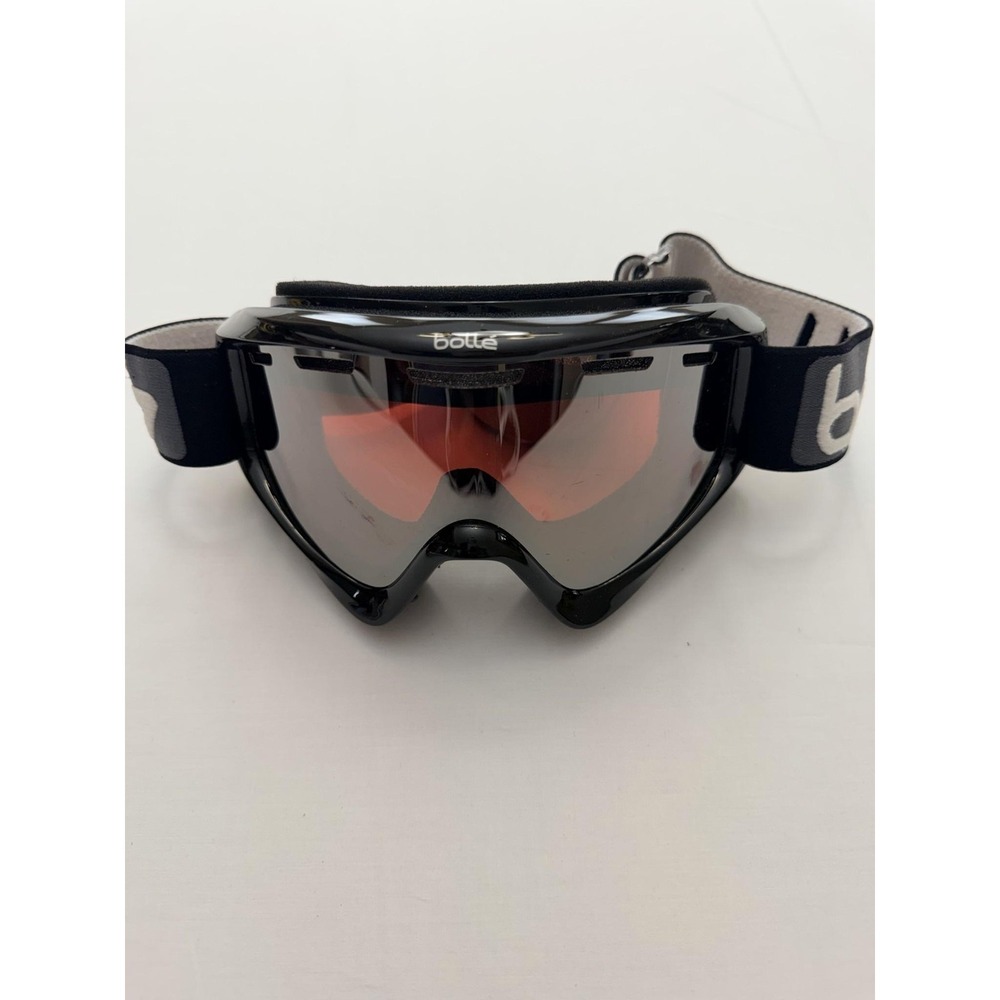 Bolle Ski Snowboard Goggles Black Tinted Shield Lens Adjustable Strap Unisex
